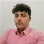 Estudiante de Ciclo Medio con algo de experiencia en dar clases a niños pequeños y ayudarles con sus tareas.
